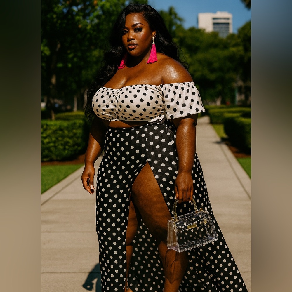 Polka dots plus size set make me an offer